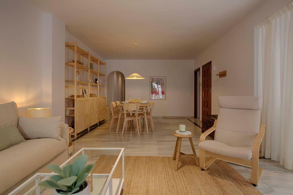 Apartamento Plaza Africa * Marbella
